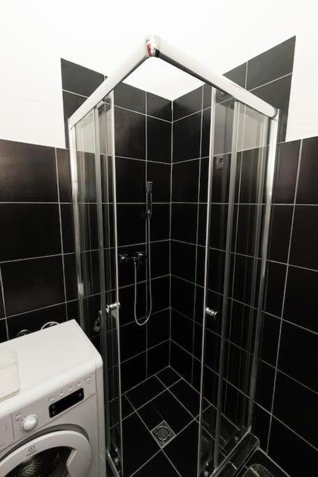 Apartament Dizsu's 2 *